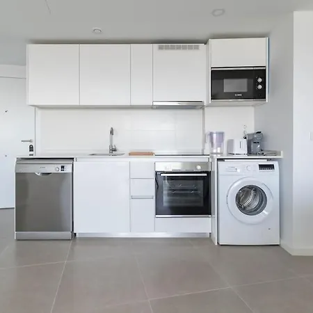 Seaview Luxury With Rooftop Pool Apartamento